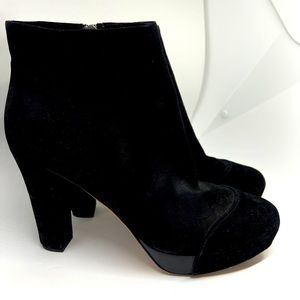 Roberto Del Carlo Black Suede Booties